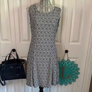 Aryeh Navy and Cream Geometric Star Fit and Flare Dress